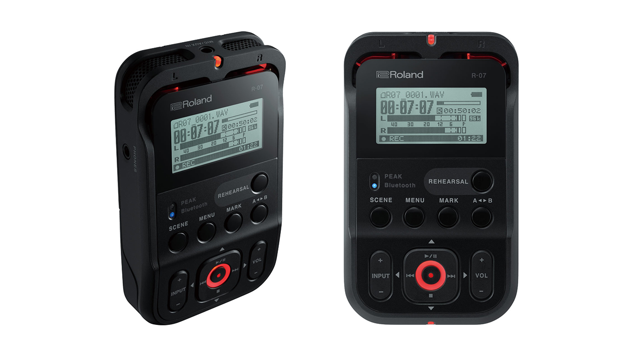 Roland R-07 Ultra-Portable Audio Recorder | CineD