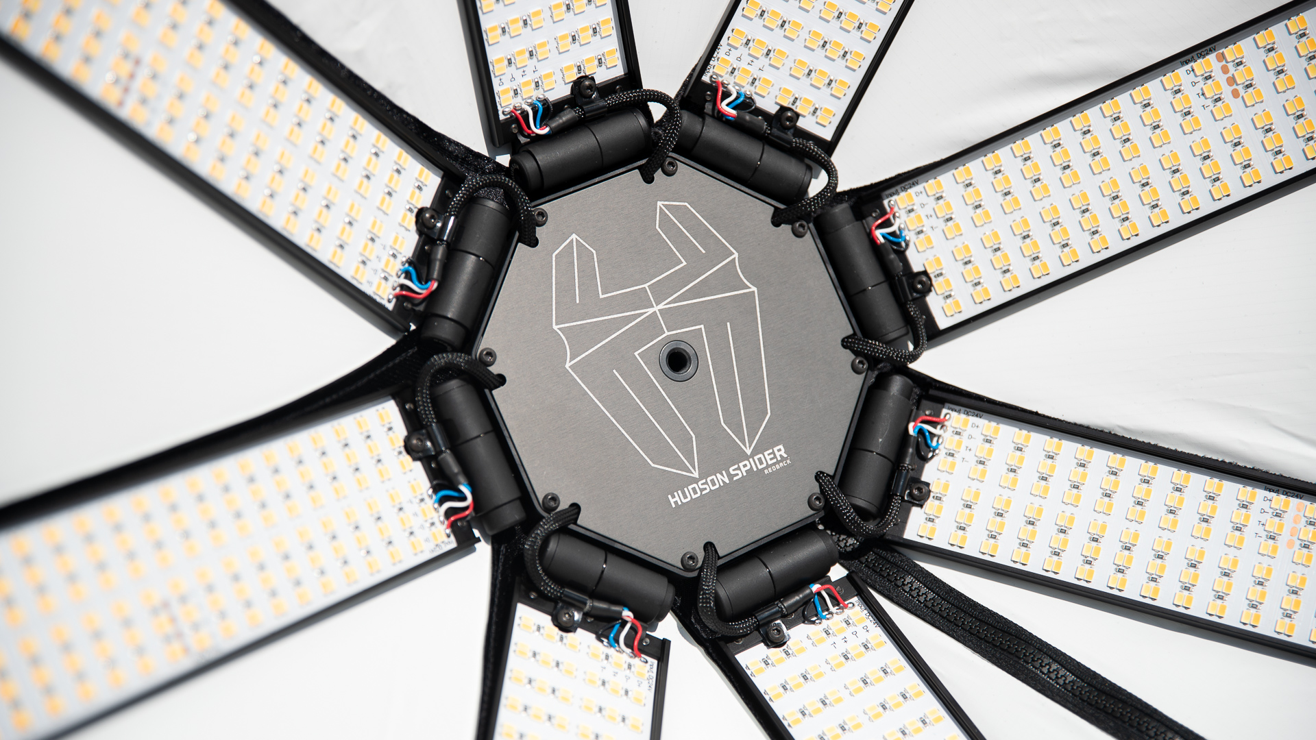 hudson spider led