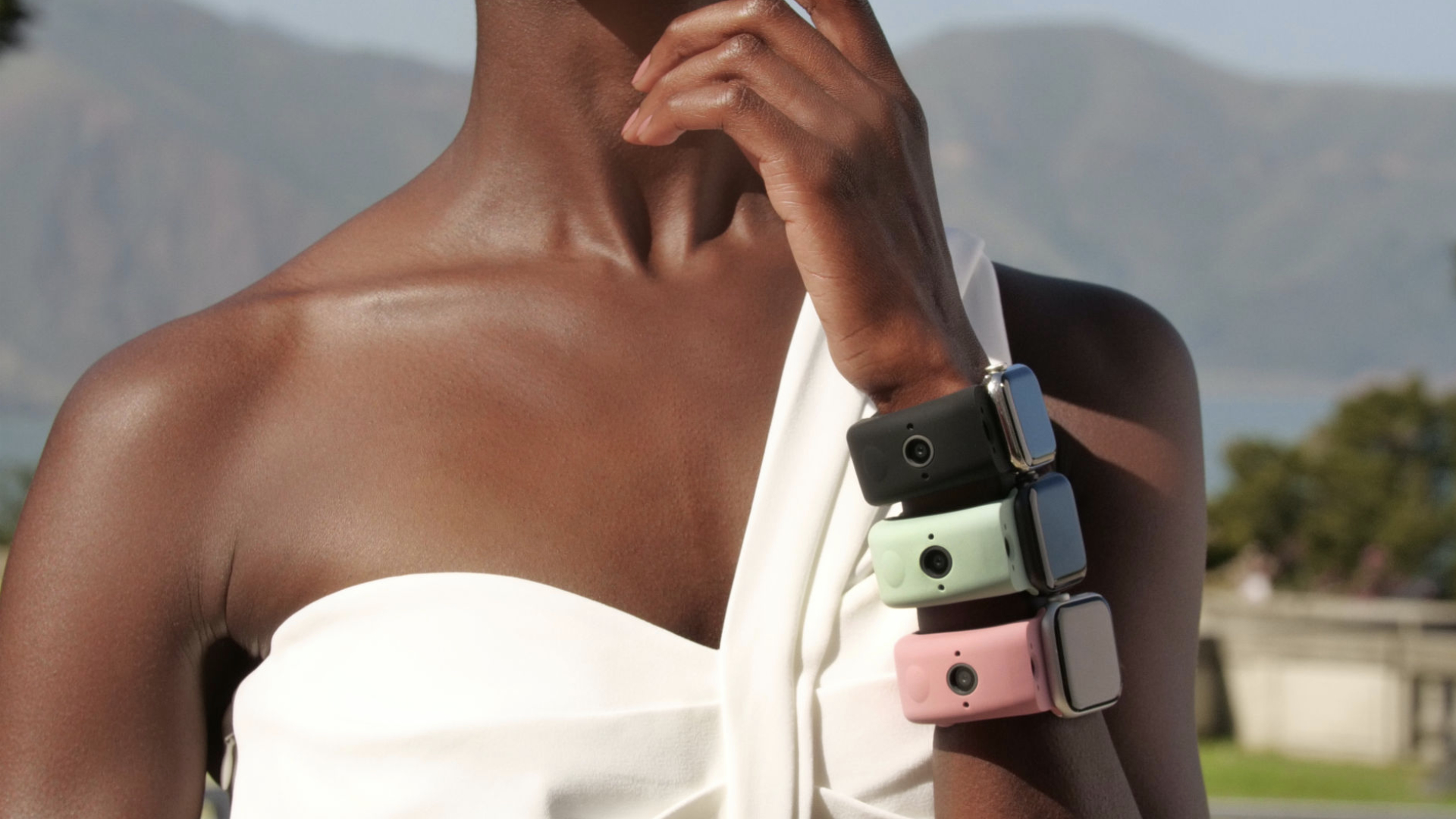 Wristcam Gives the Apple Watch Eyes to See | CineD