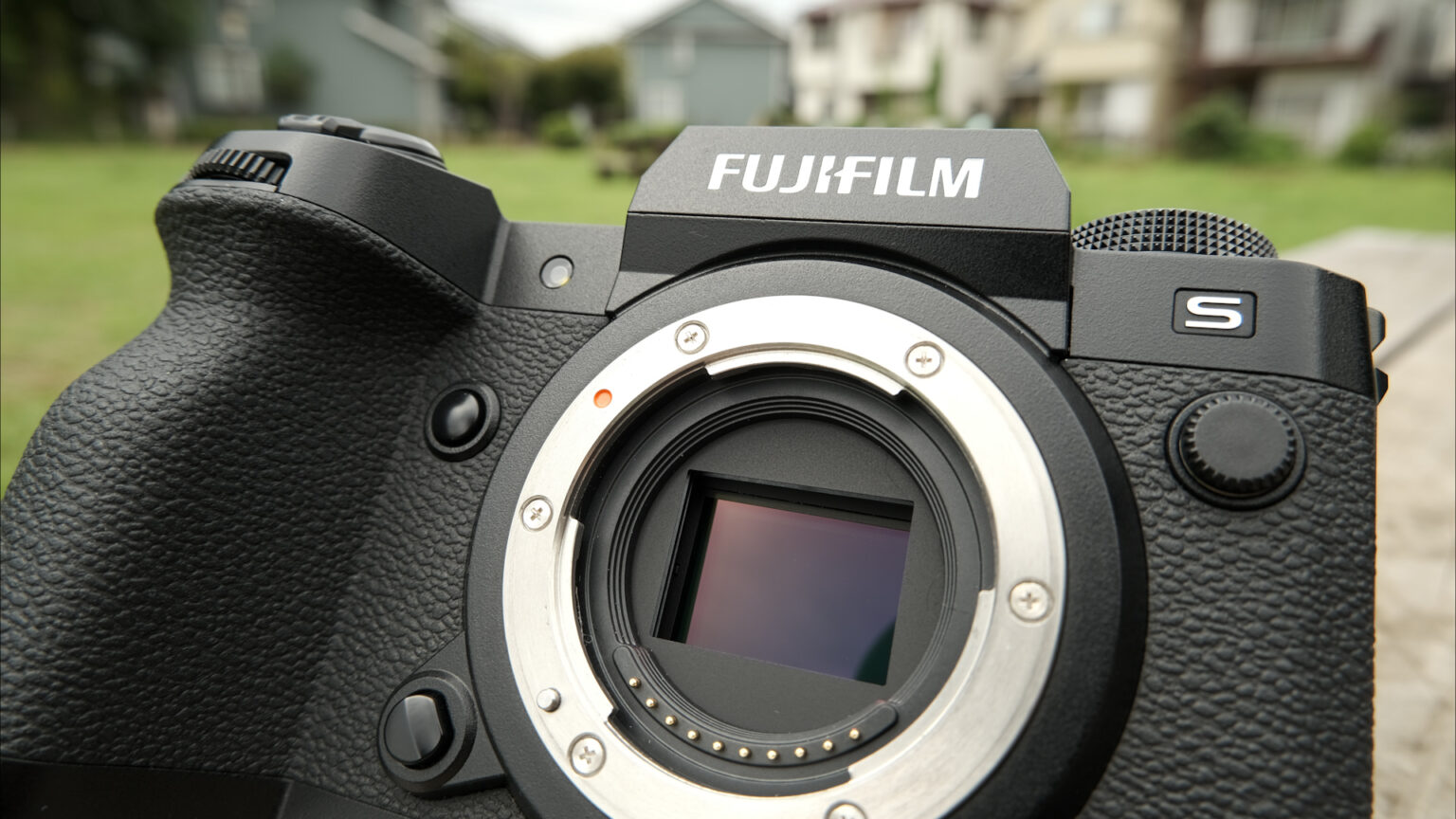 FUJIFILM X-H2S Review And Mini Documentary | CineD