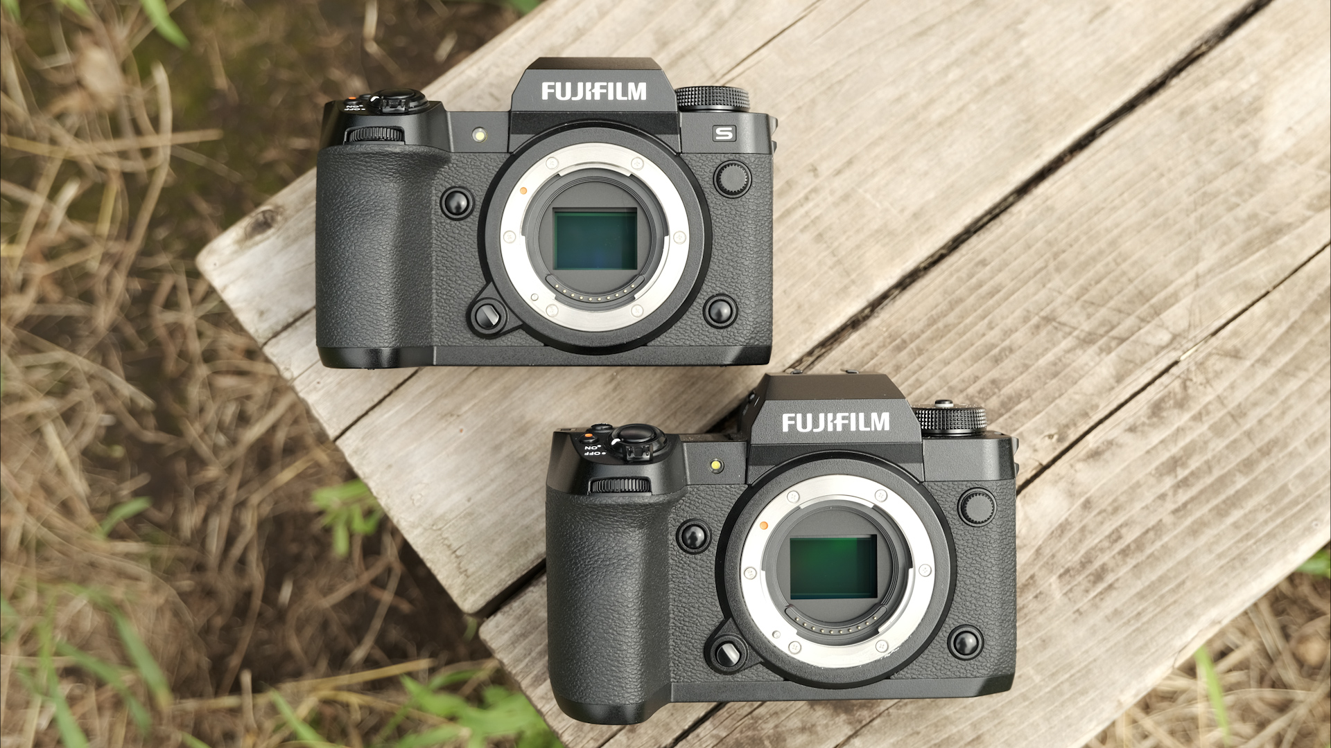 FUJIFILM X-H2 Review - Are We Looking at the APS-C Mirrorless Camera the Year? | CineD