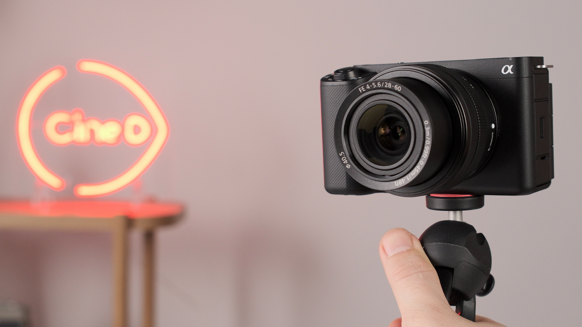 Análisis de la Sony ZV-E1: Una cámara de fotograma completo imposiblemente  pequeña