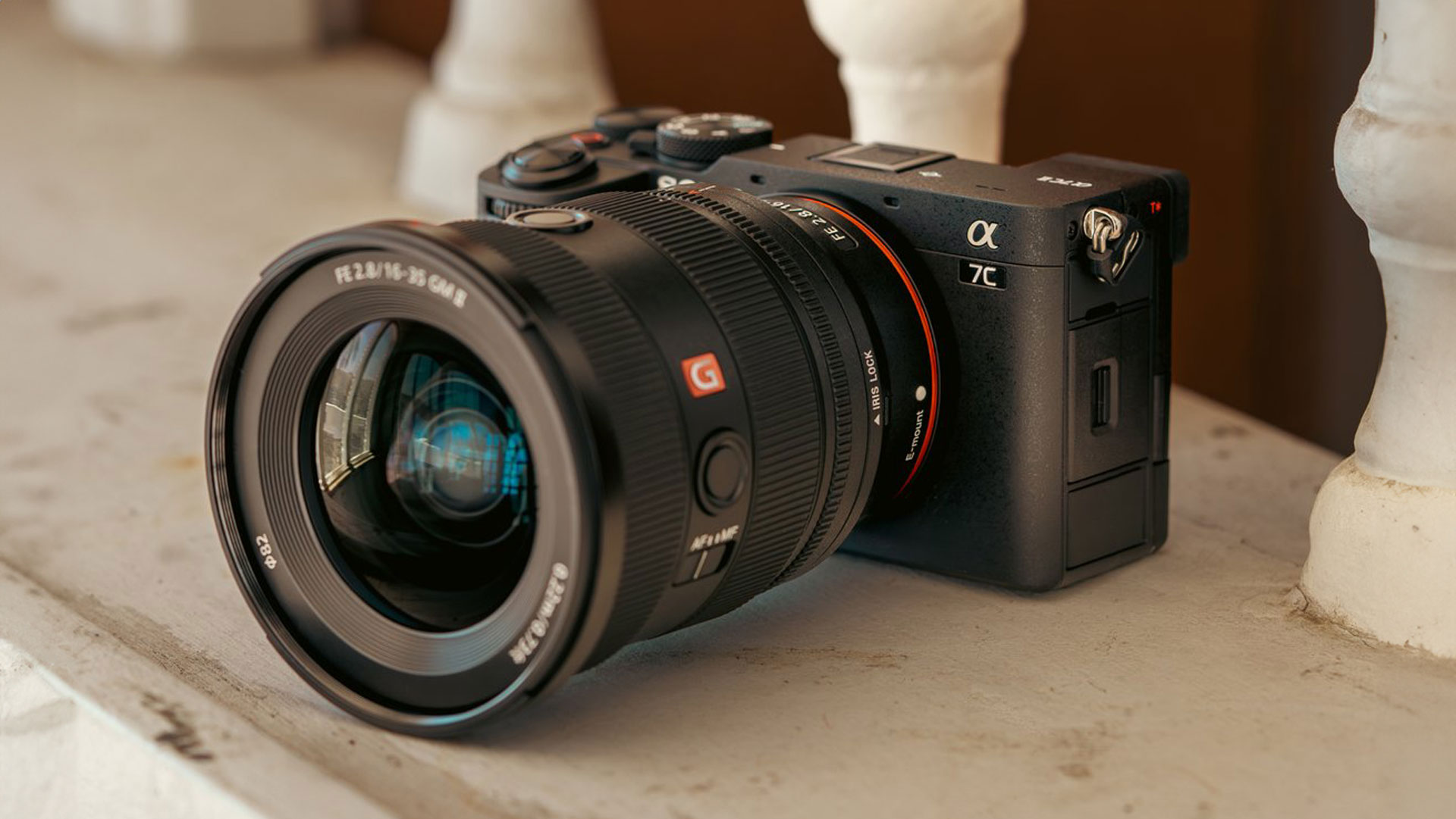 Anuncian la Sony a7C II - Nueva cámara compacta full-frame con video  Super35 4K60 de 33MP, 10 bits y más