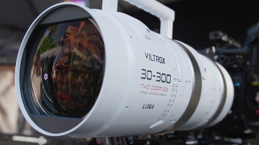 Viltrox LUNA 30-300mm T4.0 cine zoom