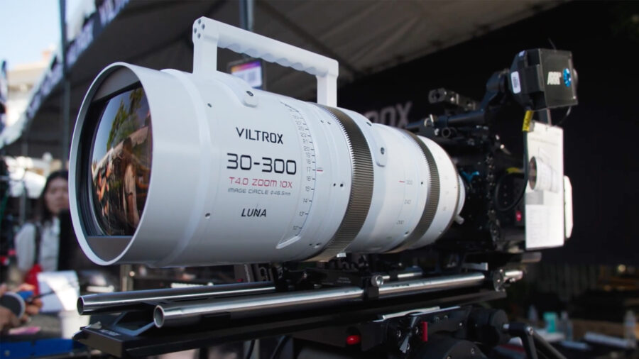 Viltrox LUNA 30-300mm T4.0 cine zoom